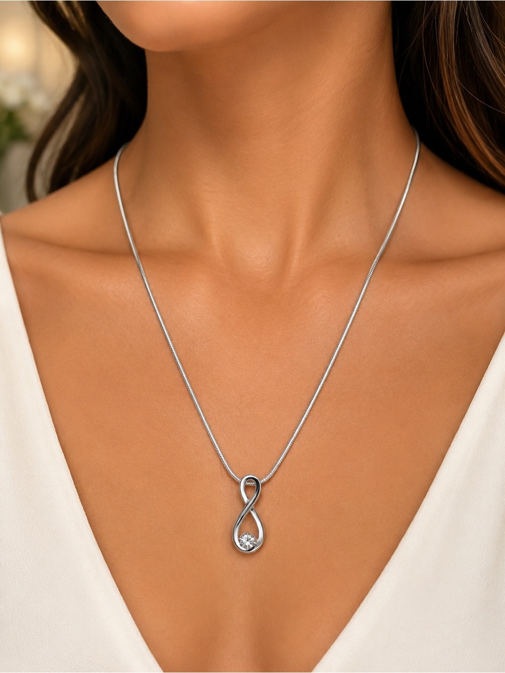 Kohl’s 925 Sterling Silver Infinity Pendant Necklace W/ lab diamonds.
